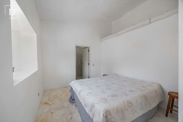 Image No.25-5 Bed Villa for sale