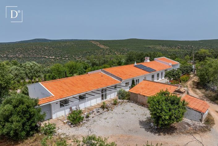Image No.3-5 Bed Villa for sale