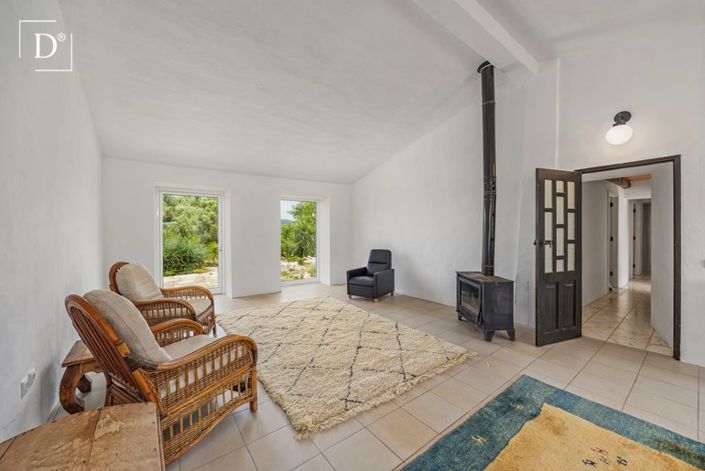 Image No.7-5 Bed Villa for sale