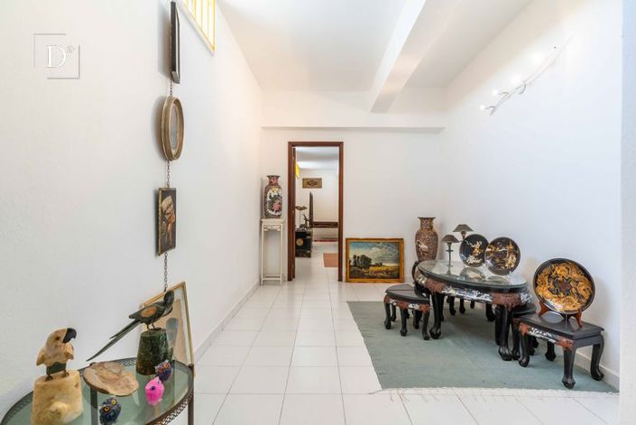 Image No.33-3 Bed Apartment for sale