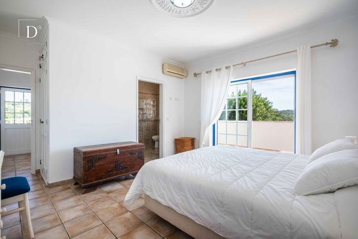 Image No.13-3 Bed Villa for sale