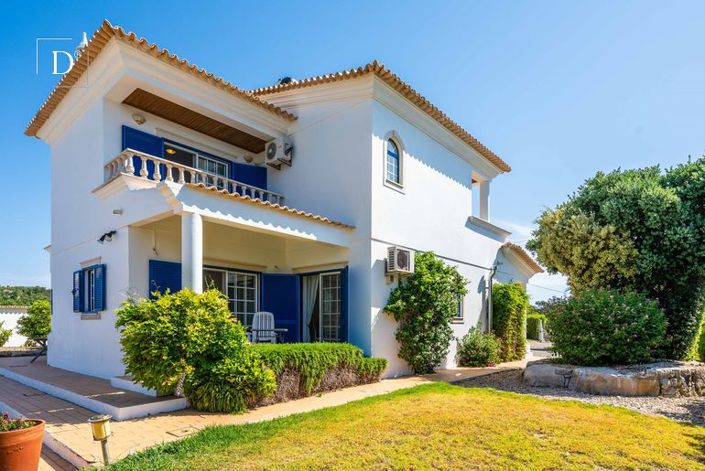 Image No.18-3 Bed Villa for sale