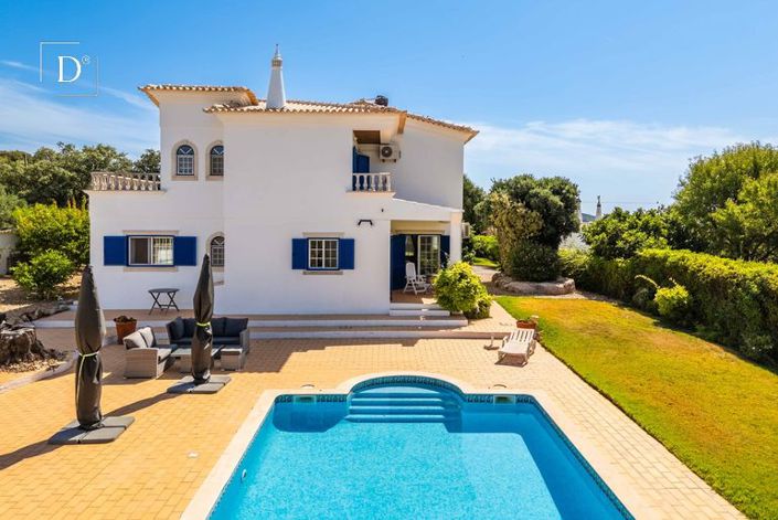 Image No.20-3 Bed Villa for sale