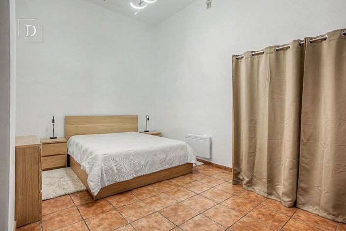 Image No.46-8 Bed Villa for sale