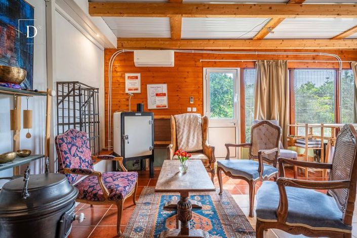 Image No.43-7 Bed Property for sale