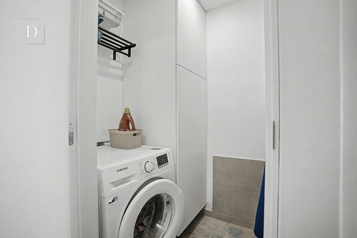 Image No.20-2 Bed Apartment for sale