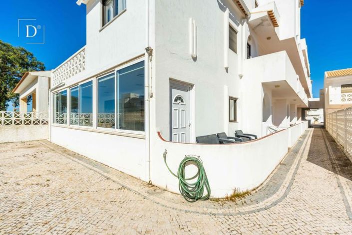 Image No.18-2 Bed Apartment for sale