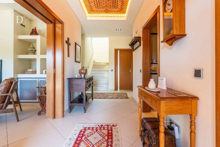 Image No.13-4 Bed Villa for sale