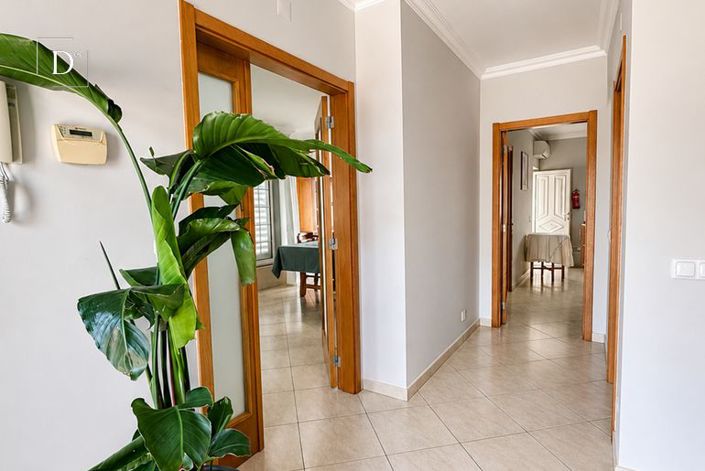 Image No.5-3 Bed Townhouse for sale