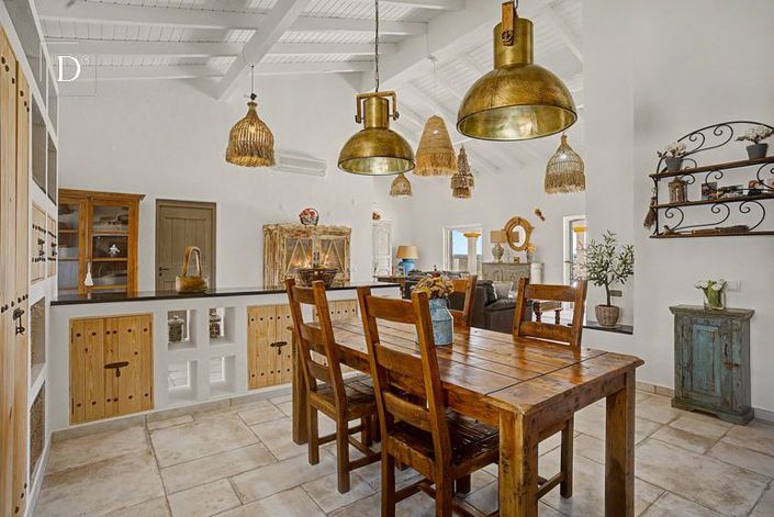 Image No.33-4 Bed Villa for sale