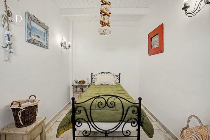 Image No.35-4 Bed Villa for sale