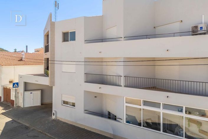 Image No.18-2 Bed Apartment for sale