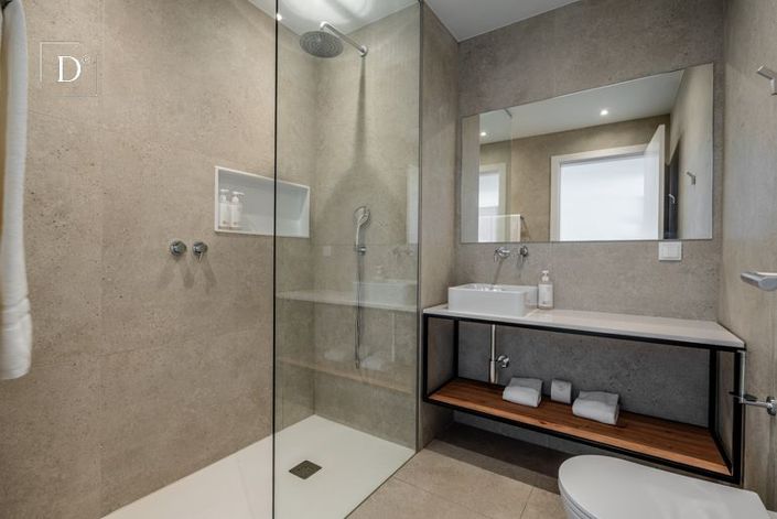Image No.21-2 Bed Apartment for sale