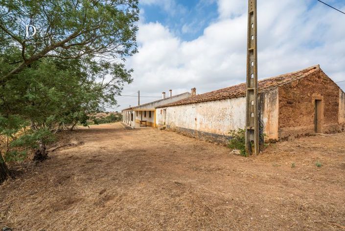 Image No.21-4 Bed Villa for sale