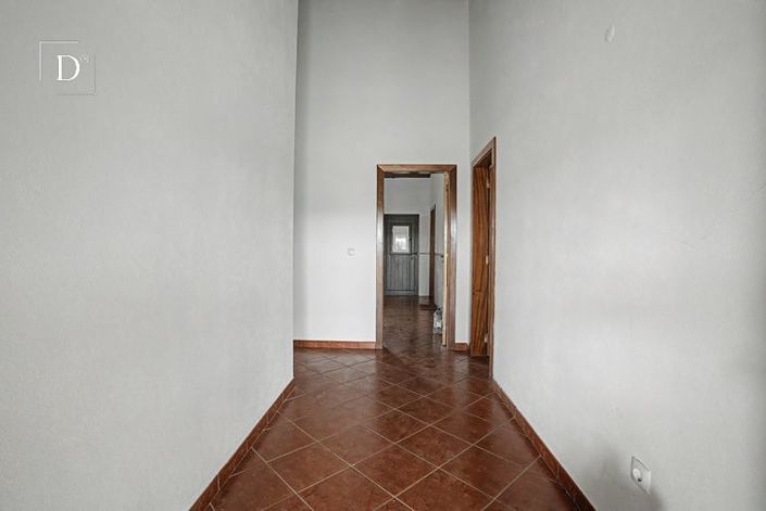 Image No.32-4 Bed Villa for sale