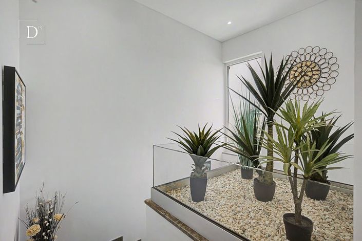 Image No.31-4 Bed Villa for sale