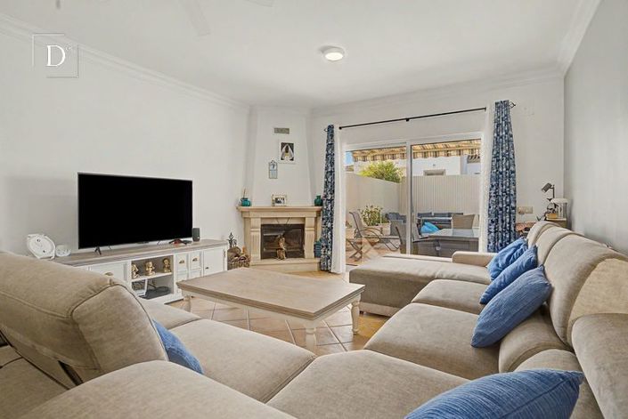 Image No.18-3 Bed Villa for sale