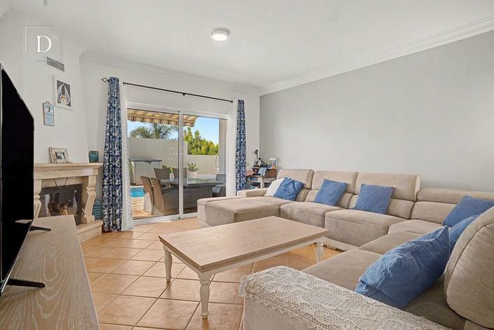 Image No.20-3 Bed Villa for sale