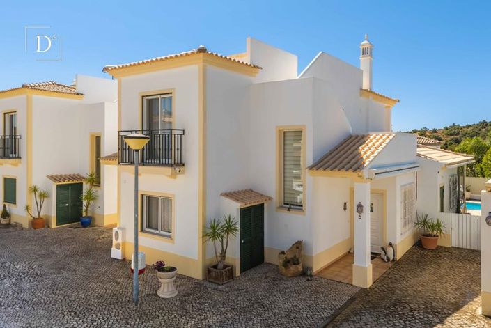Image No.24-3 Bed Villa for sale