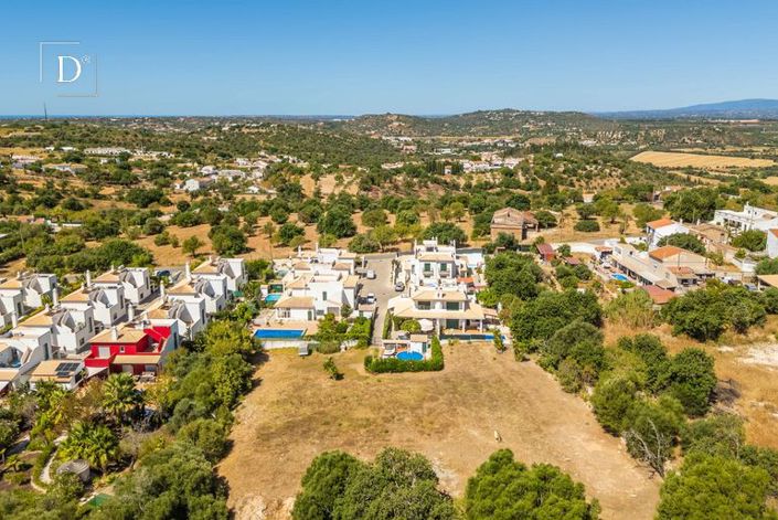 Image No.30-3 Bed Villa for sale