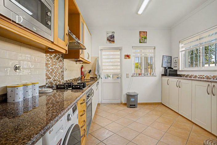 Image No.4-3 Bed Villa for sale