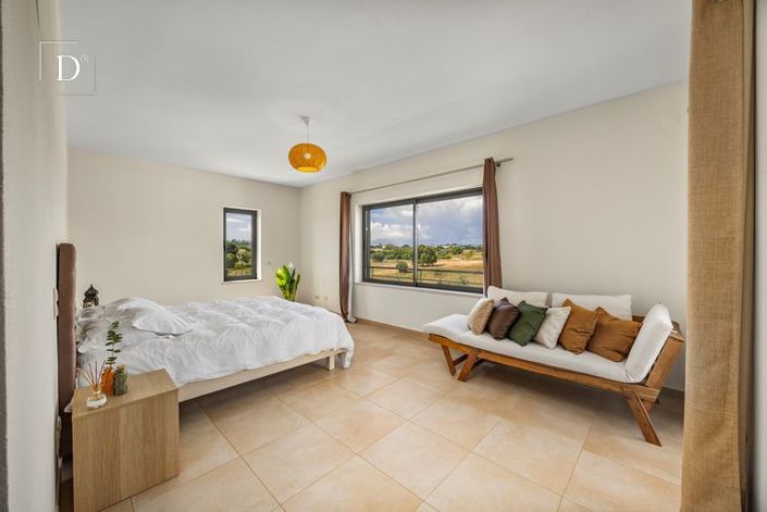 Image No.26-4 Bed Villa for sale