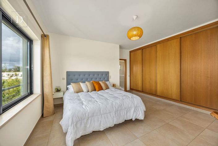 Image No.31-4 Bed Villa for sale