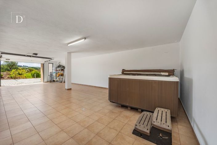 Image No.38-4 Bed Villa for sale