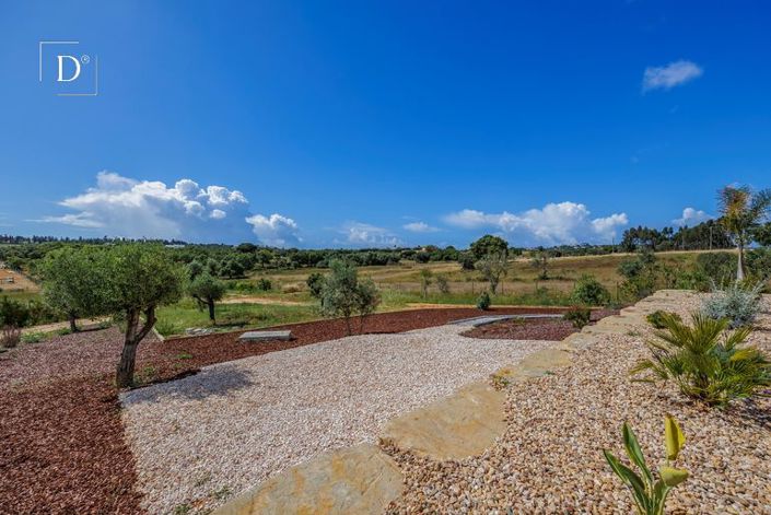 Image No.40-4 Bed Villa for sale