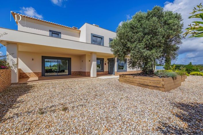 Image No.42-4 Bed Villa for sale