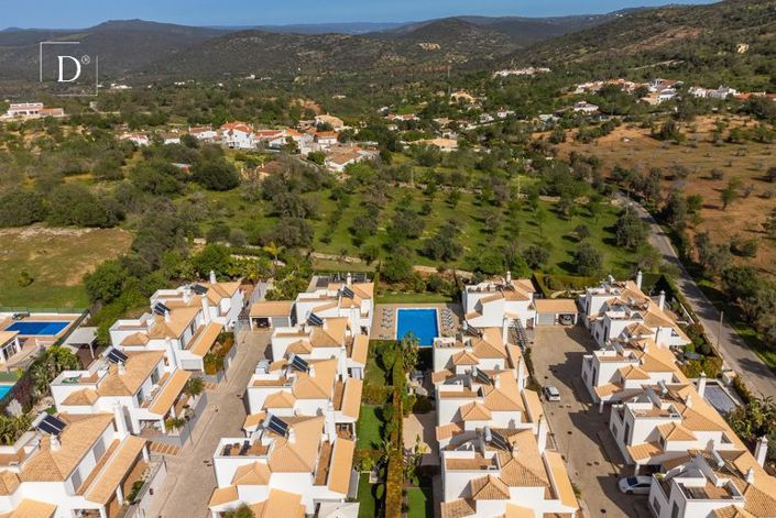 Image No.28-3 Bed Villa for sale