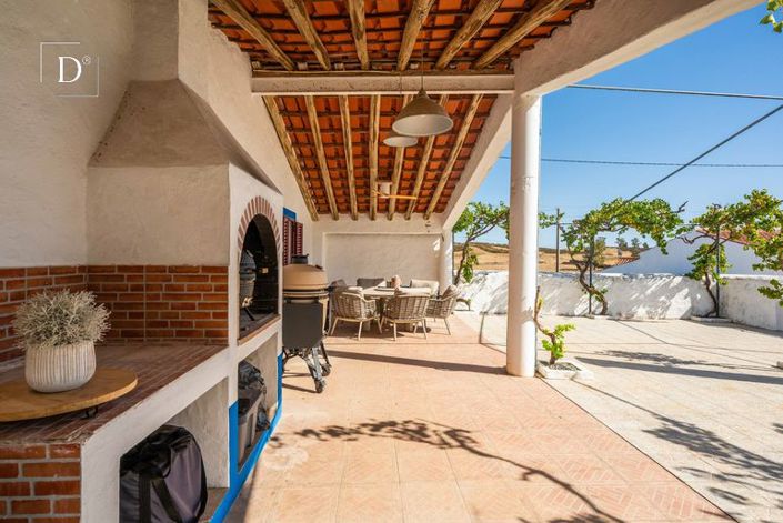 Image No.19-4 Bed Villa for sale