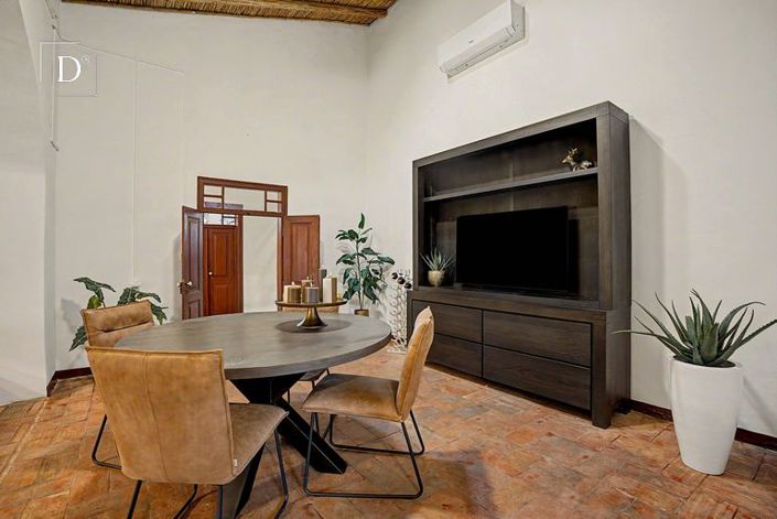 Image No.25-4 Bed Villa for sale