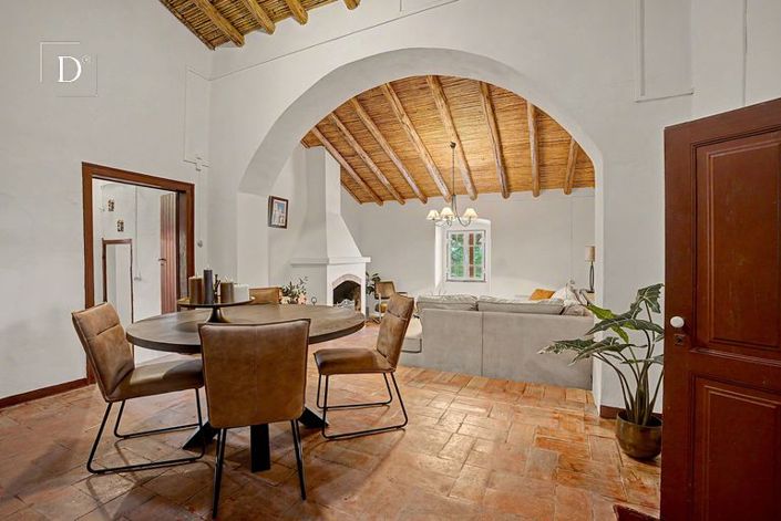 Image No.6-4 Bed Villa for sale
