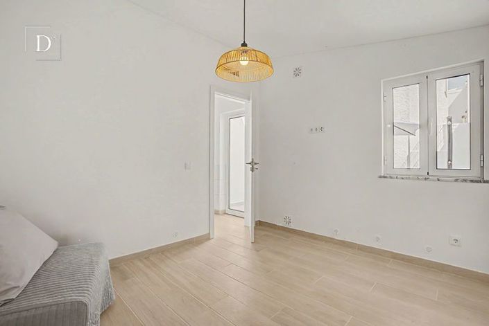 Image No.11-2 Bed Villa for sale