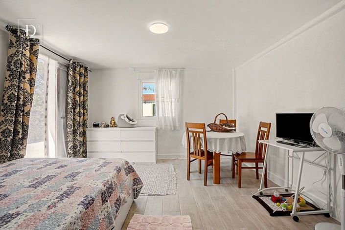Image No.4-2 Bed Villa for sale