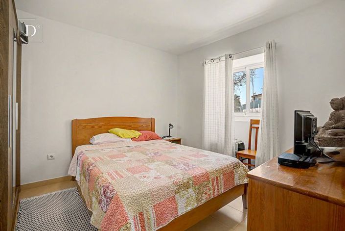 Image No.9-2 Bed Villa for sale