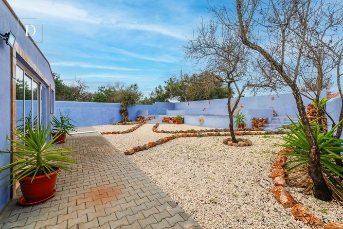 Image No.18-4 Bed Villa for sale