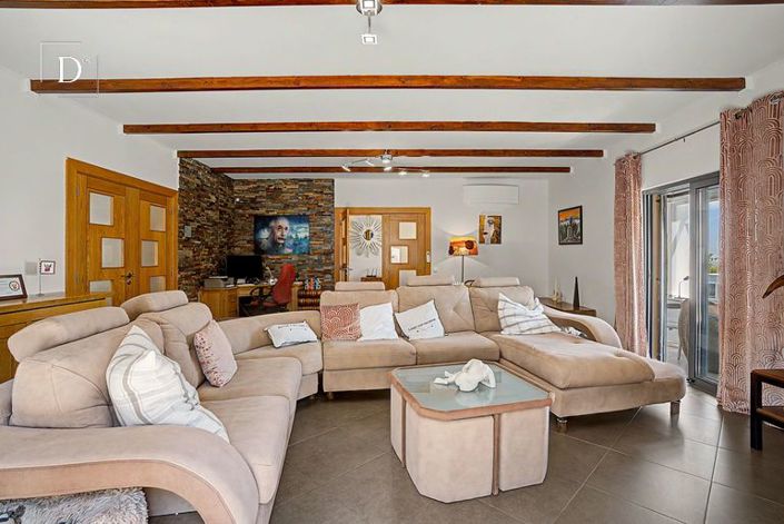 Image No.8-4 Bed Villa for sale