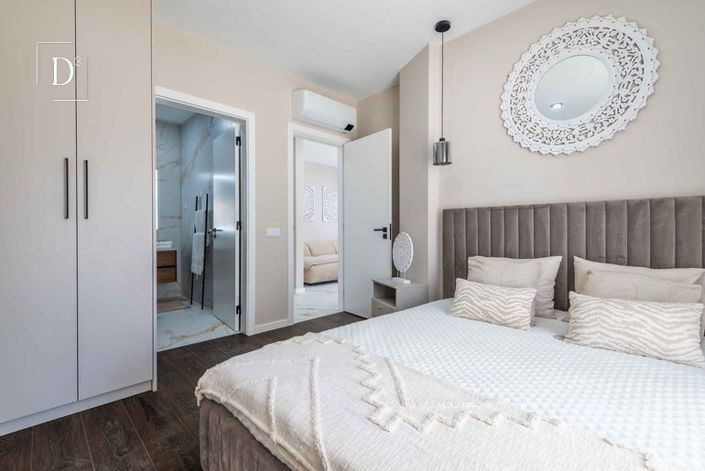 Image No.9-2 Bed Apartment for sale