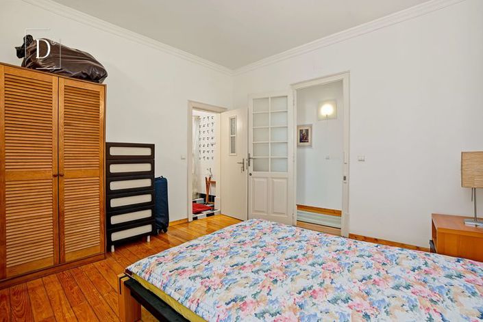 Image No.46-6 Bed Townhouse for sale