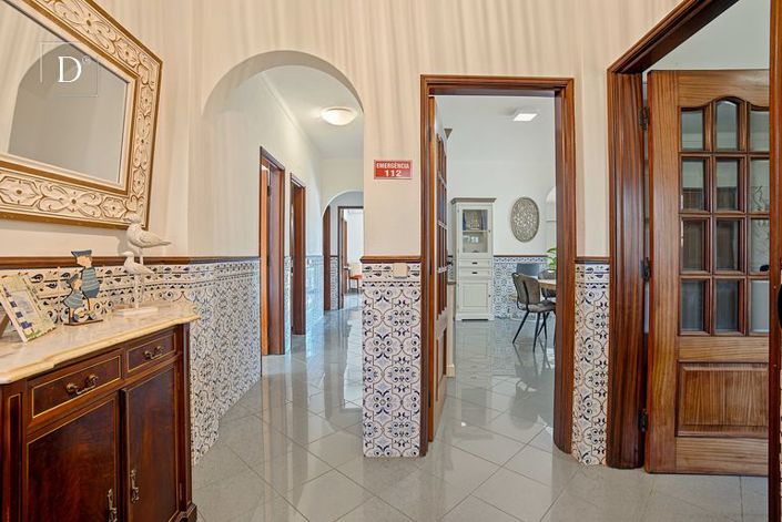Image No.50-9 Bed Villa for sale