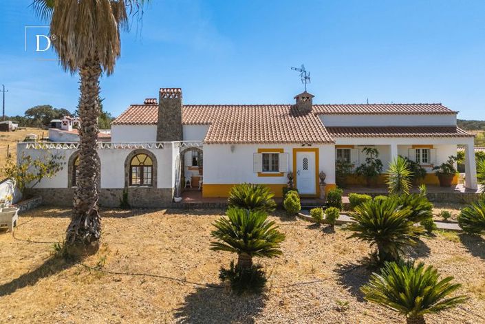 Image No.20-4 Bed Villa for sale