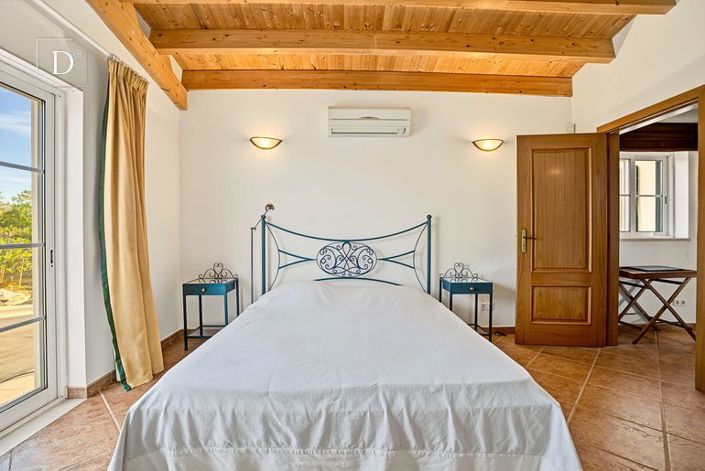 Image No.10-3 Bed Villa for sale