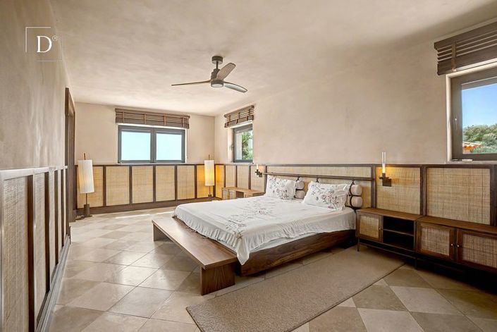Image No.7-5 Bed Villa for sale