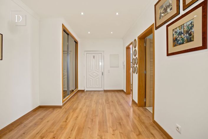 Image No.17-3 Bed Villa for sale