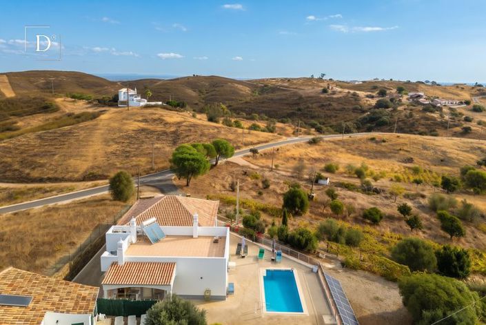 Image No.23-3 Bed Villa for sale