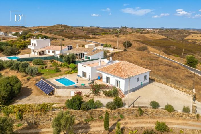 Image No.24-3 Bed Villa for sale