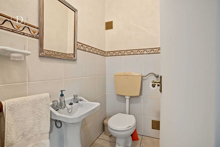 Image No.14-3 Bed Villa for sale