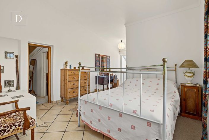 Image No.17-3 Bed Villa for sale
